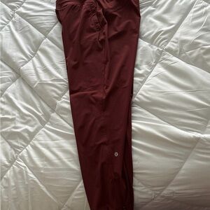 Lululemon adaptive state full length joggers size 8.In like new condition